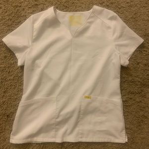 Women’s Figs scrub top